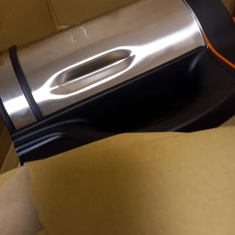 MORPHY RICHARDS SOUP MAKER 