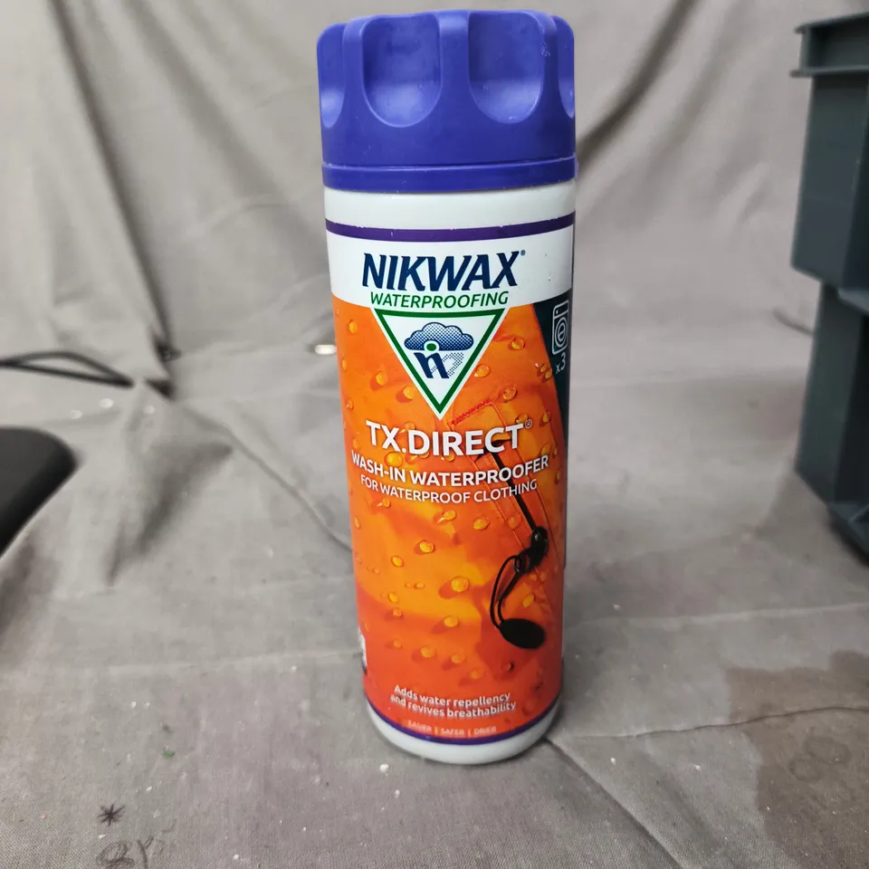 TOTE OF APPROXIMATELY 10 ASSORTED ITEMS TO INCLUDE: TX DIRECT WASH IN WATERPROOFER 