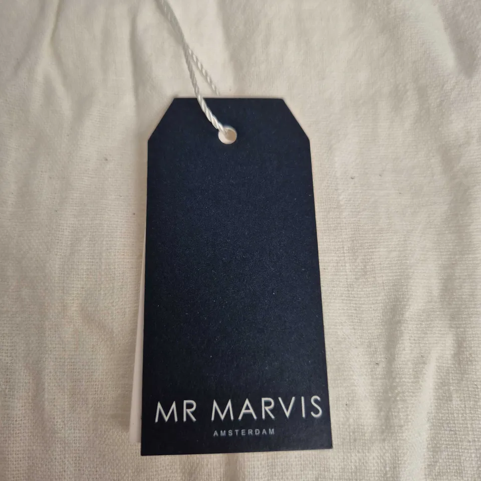 MR MARVIS THE LINEN LONGS – WIMBLEDON, UK 32 (W32 L32)