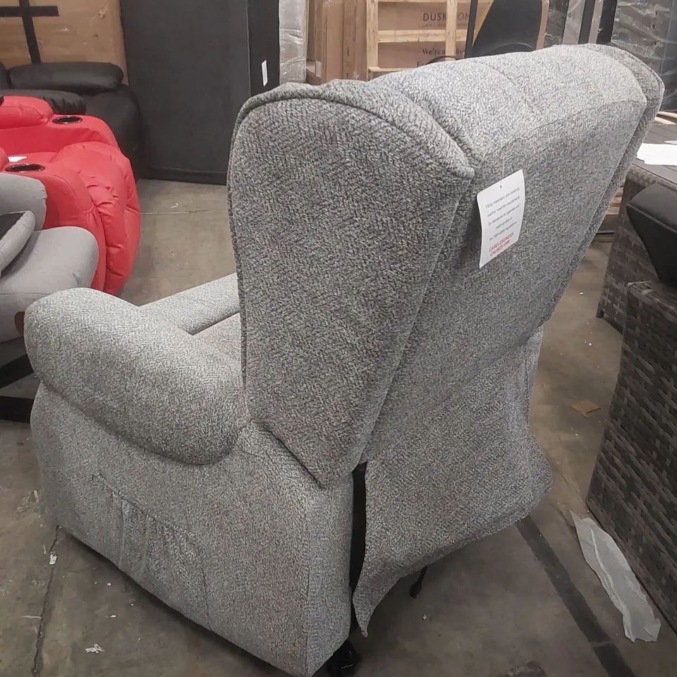 QUALITY DESIGNER FABRIC UPHOLSTERED ELECTRIC RECLINING ARMCHAIR 