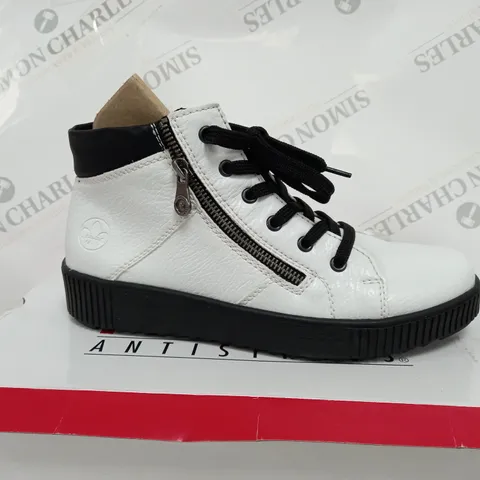 BOXED PAIR OF RIEKER HIGH TOP TRAINERS WITH SIDE ZIP IN WHITE SIZE 6.5