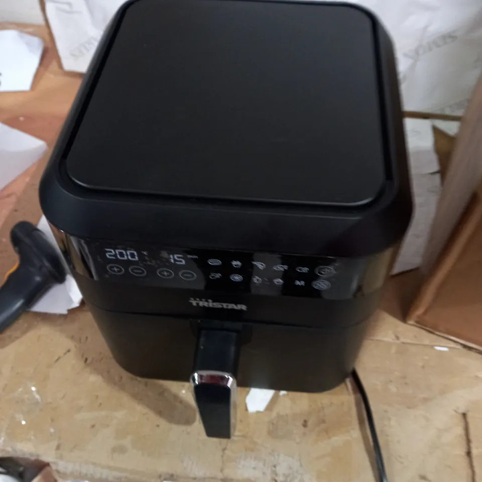 TRISTAR DIGITAL AIRFRYER