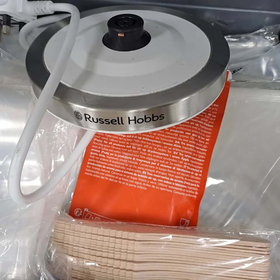 APPROXIMATELY 10 ASSORTED HOUSEHOLD ITEMS TO INCLUDE GORILLA TAPE, ETC