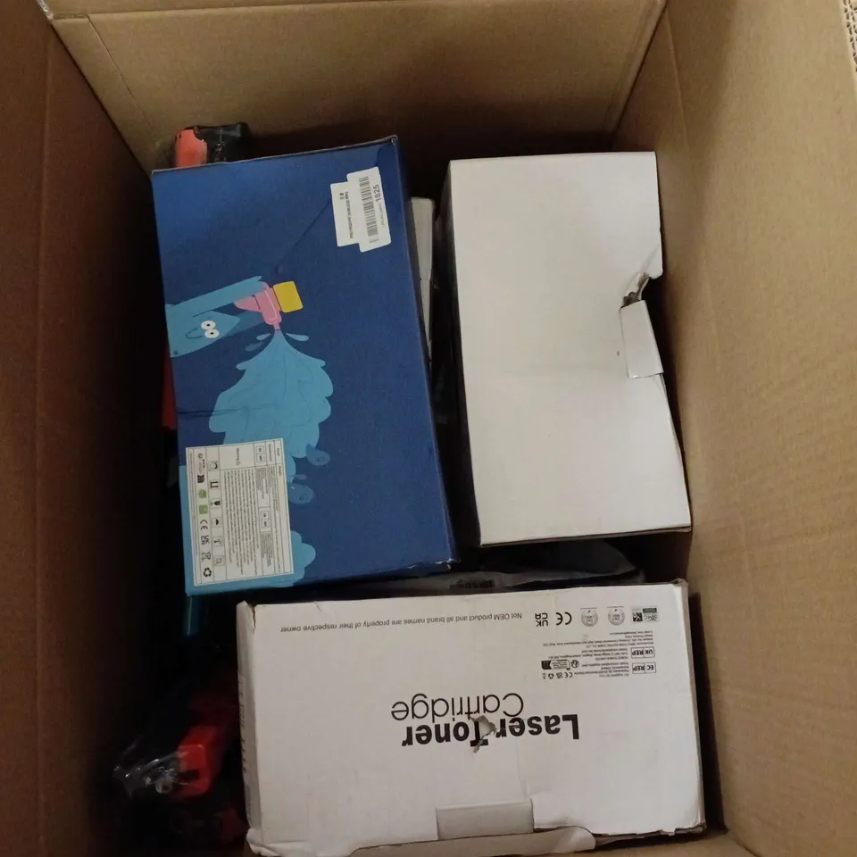 BOX OF APPROXIMATELY 15 ASSORTED TONER AND PRINTER CARTRIDGE ITEMS 