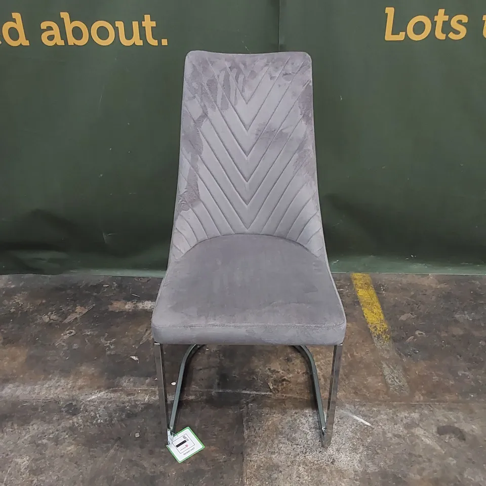 DESIGNER GREY VELVET DINING CHAIR 