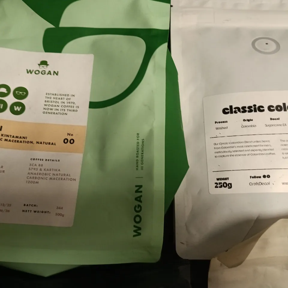 LOT OF 8 ASSORTED PACKS OF COFFEE TO INCLUDE GRIND, PACT AND LAVAZZA