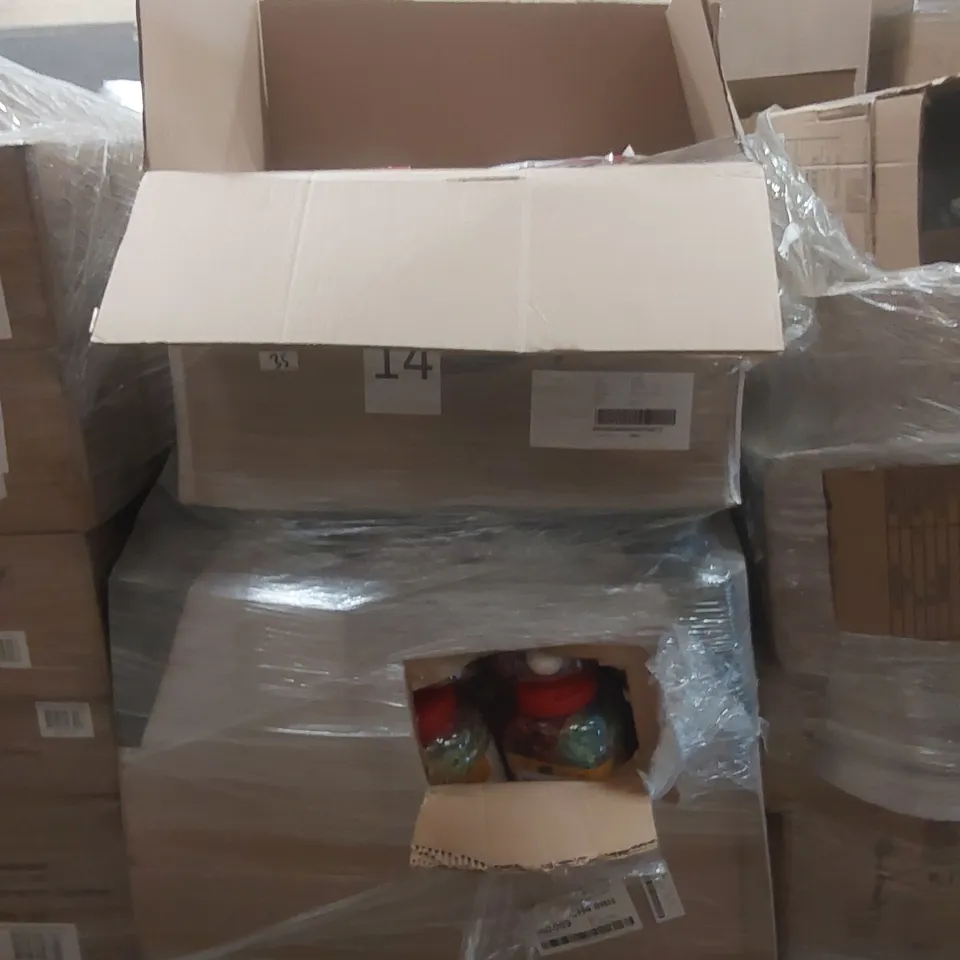 PALLET TO CONTAINING A VERY LARGE QUANTITY OF ASSORTED ITEMS INCLUDING: CHRISTMAS PAPER STORAGE BAGS, CRAFT JARS ECT