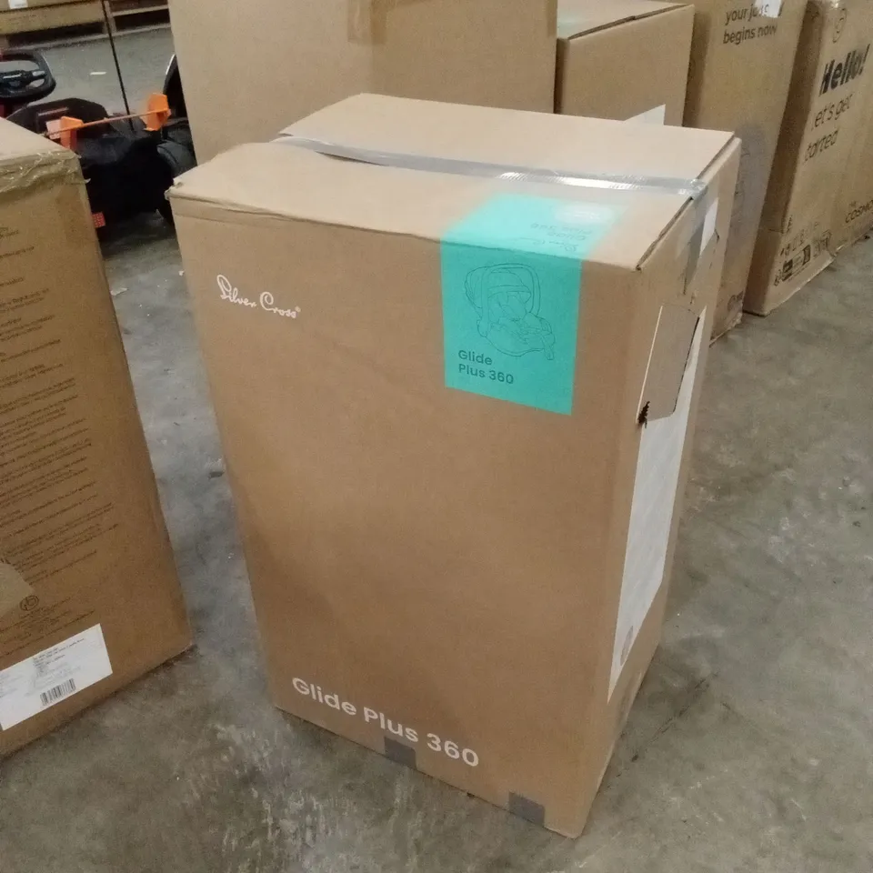 BOXED SILVER CROSS 360 I-SIZE CAR SEAT