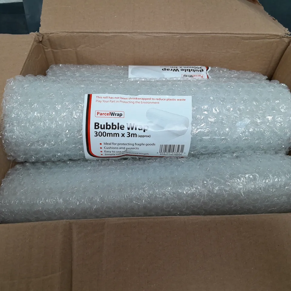 APPROXIMATELY 12 PARCELWRAP BUBBLE WRAP 300MM X 3M 