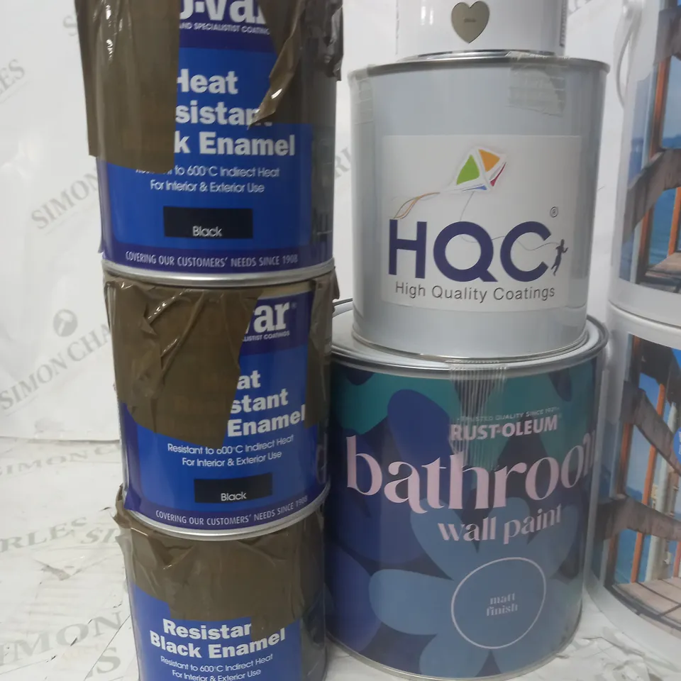 LOT OF 14 ASSORTED PAINTS TO INCLUDE CUPRINOL, RUST-OLEUM AND FRENCHIC - COLLECTION ONLY
