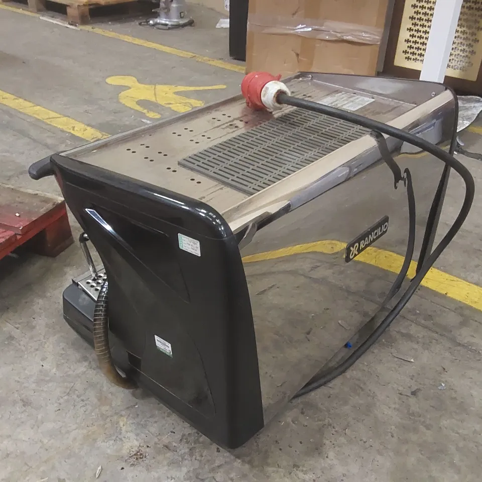 RANCILIO CLASSE 7 COMMERCIAL 2 GROUP COFFEE MACHINE