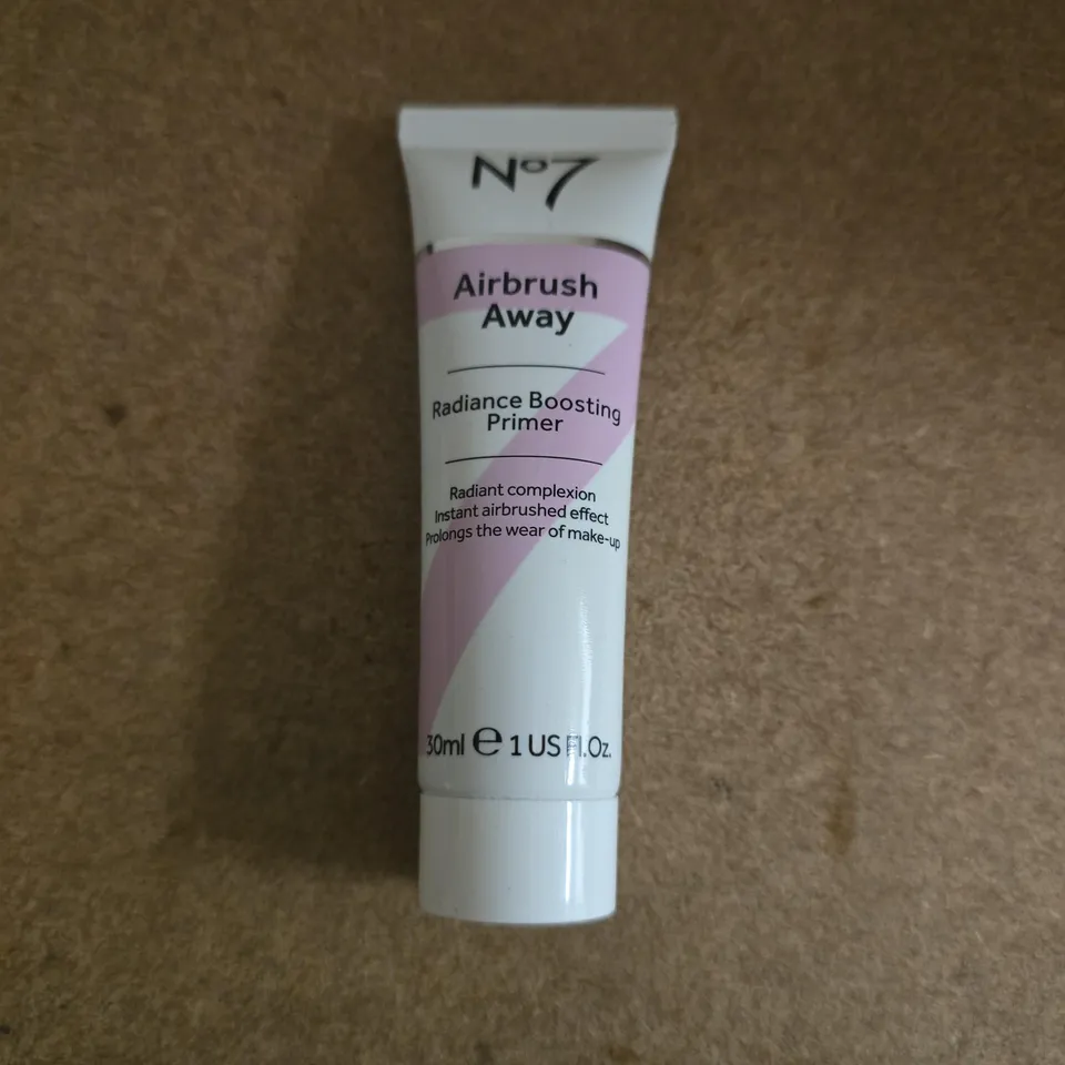 NO7 AIRBRUSH AWAY RADIANCE BOOSTING PRIMER – 30 ML