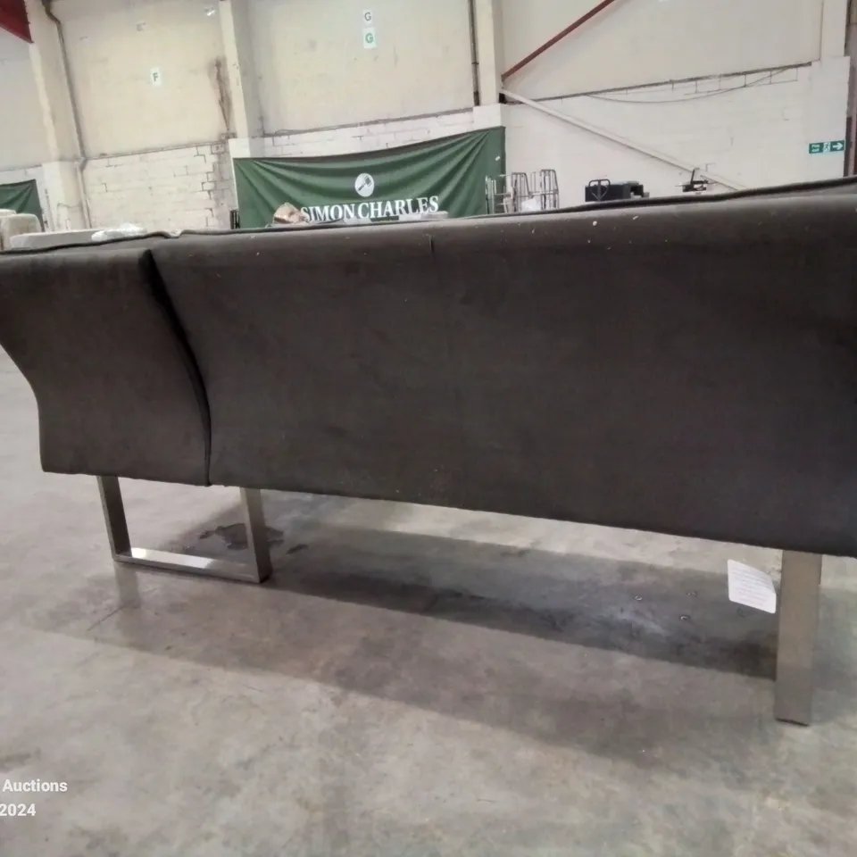 QUALITY FABRIC UPHOLSTERED CORNER BENCH SOFA