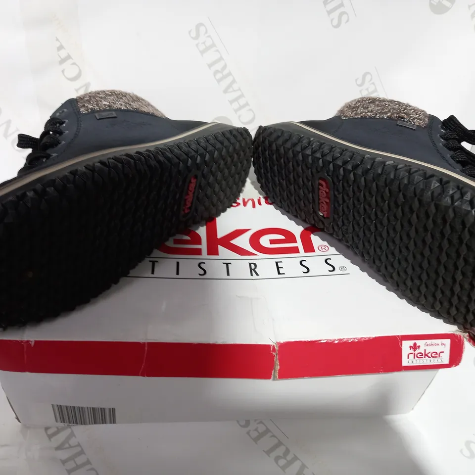 BOXED PAIR OF RIEKER BLACK HIKING BOOTS  - SIZE 6