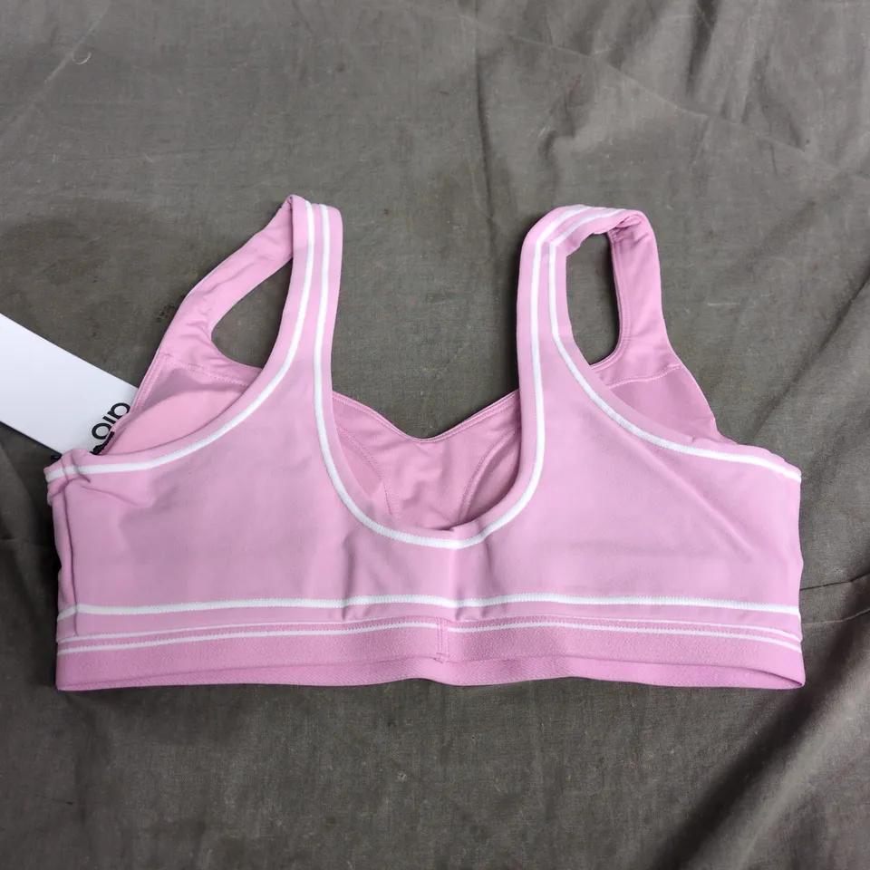 ALO YOGA AIRBRUSH HEART THROB BRA – CANDY HEART PINK/WHITE, SIZE S