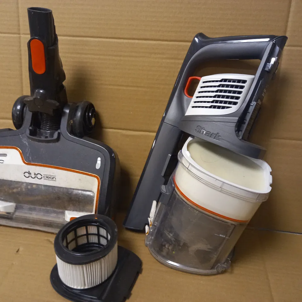 SHARK CORDLESS STICK VACUUM CLEANER