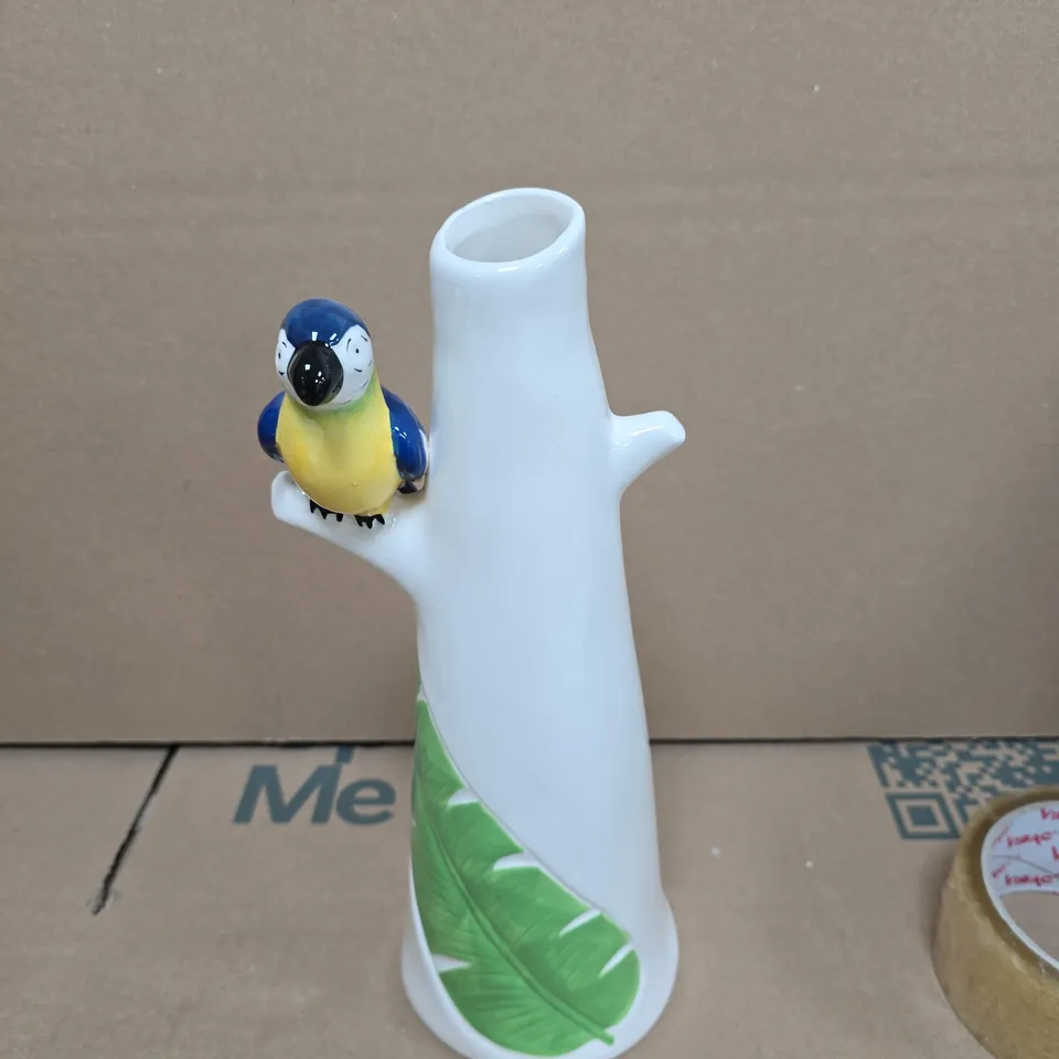 BOX OF APPROXIMATELY 10 DECO DOLOMITE DECORATIVE CERAMIC VASE WITH PARROT - COLLECTION ONLY