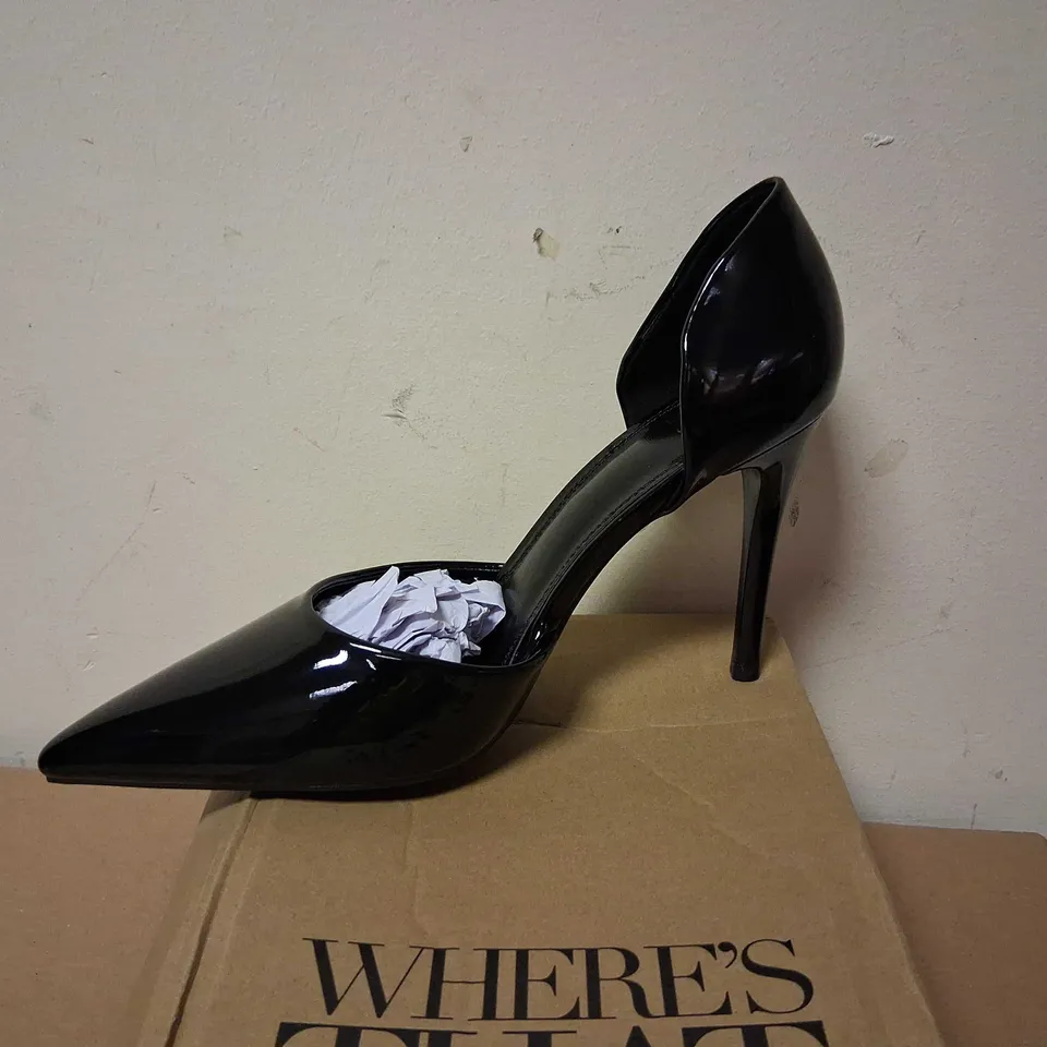 BOXED WHERES THAT FROM BLACK PATENT SIZE 7