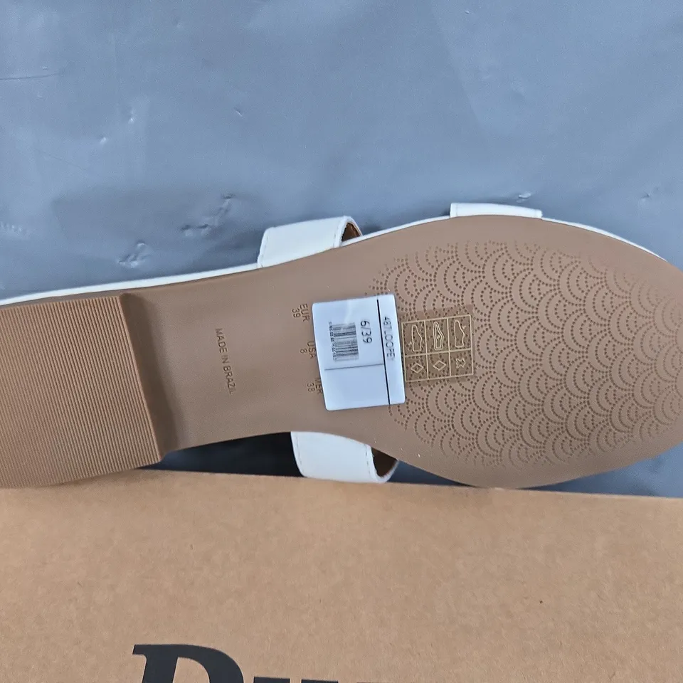 BOXED PAIR OF DUNE LONDON SMART SLIDE IN WJITE LEATHER - SIZE 6