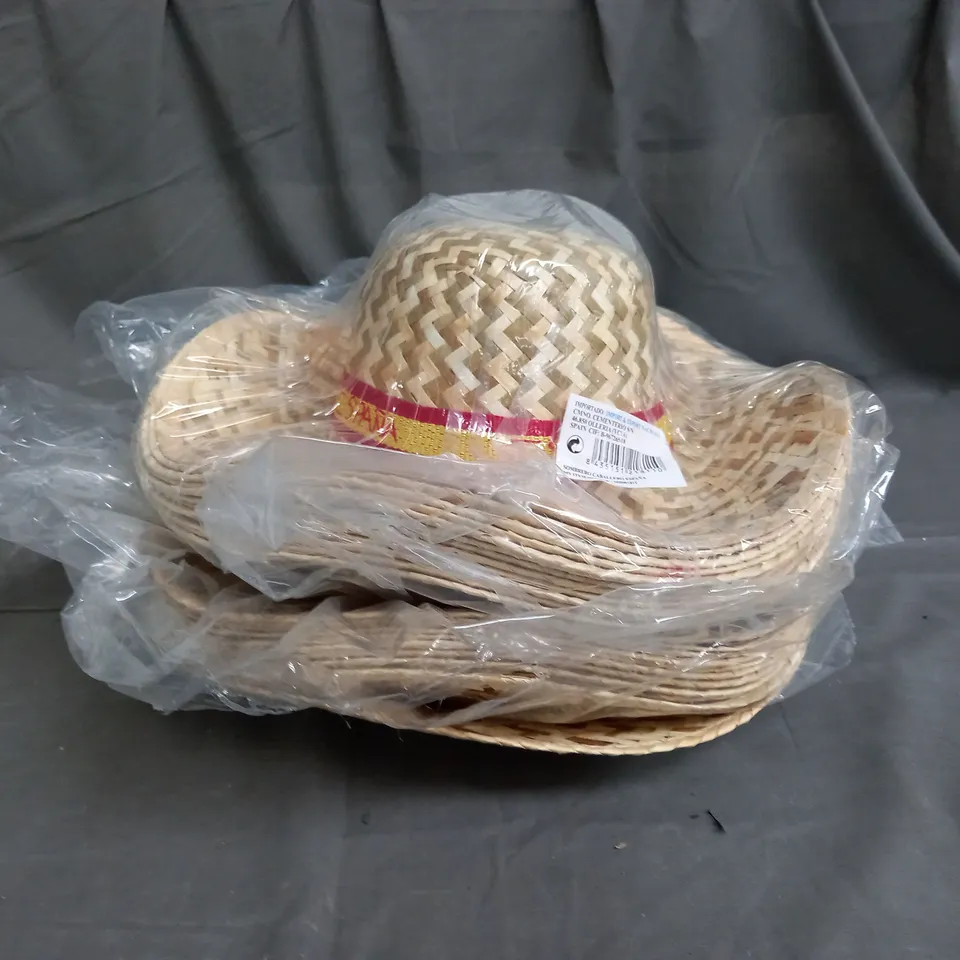 APPROXIMATELY 120 SOMBRERO ESPANA 