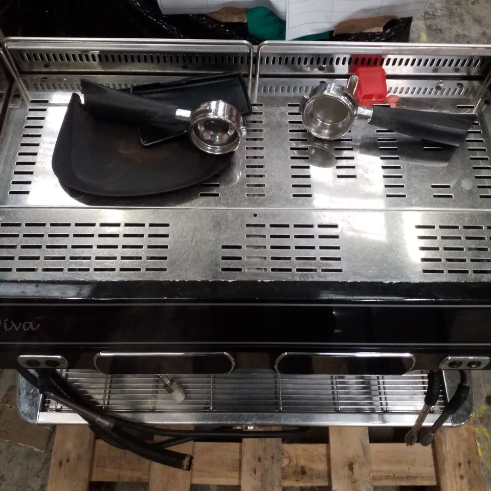 CARIMALI DIVA PRO 2 GROUP COFFEE MACHINE
