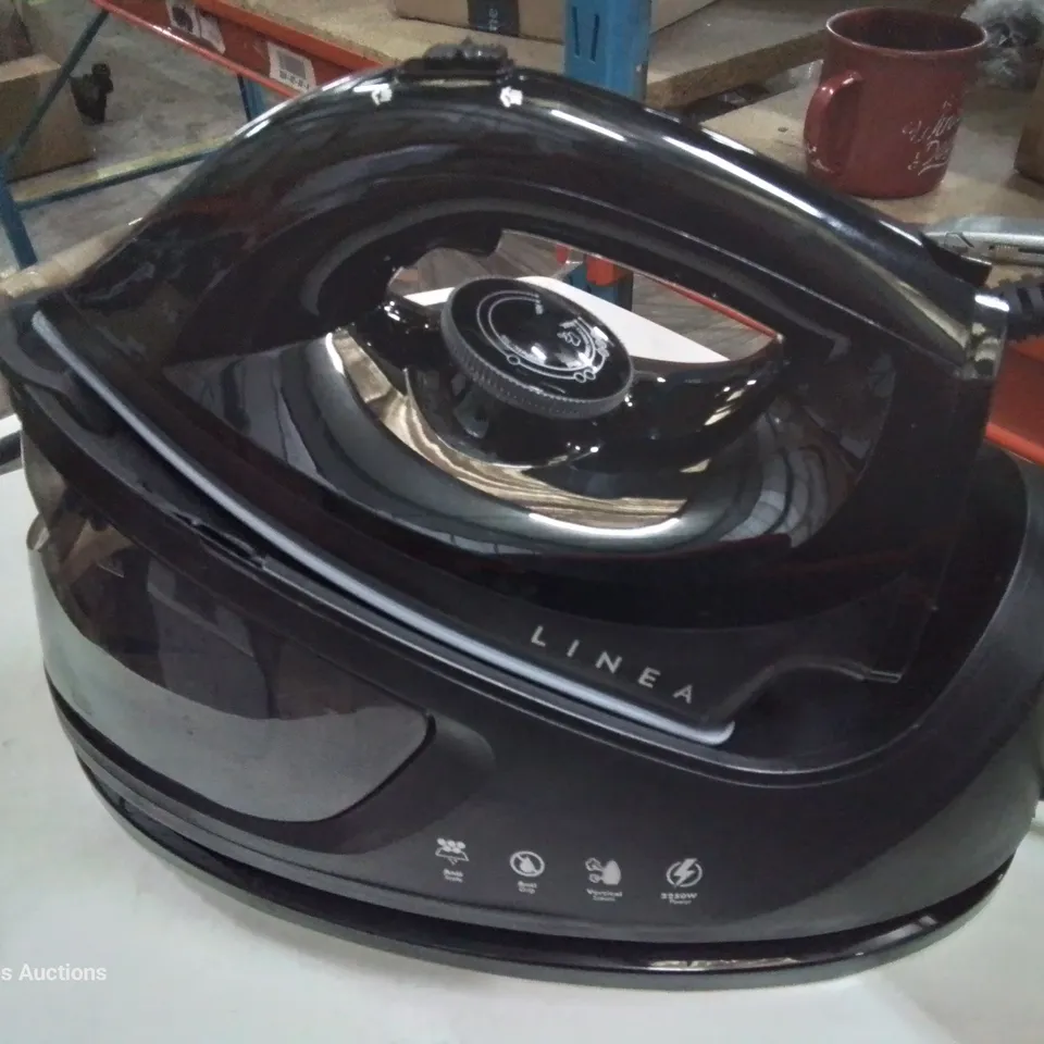 LINEA STEAM IRON