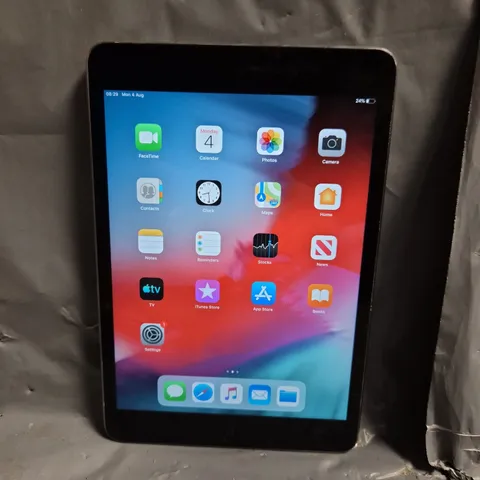 APPLE IPAD MINI 2 