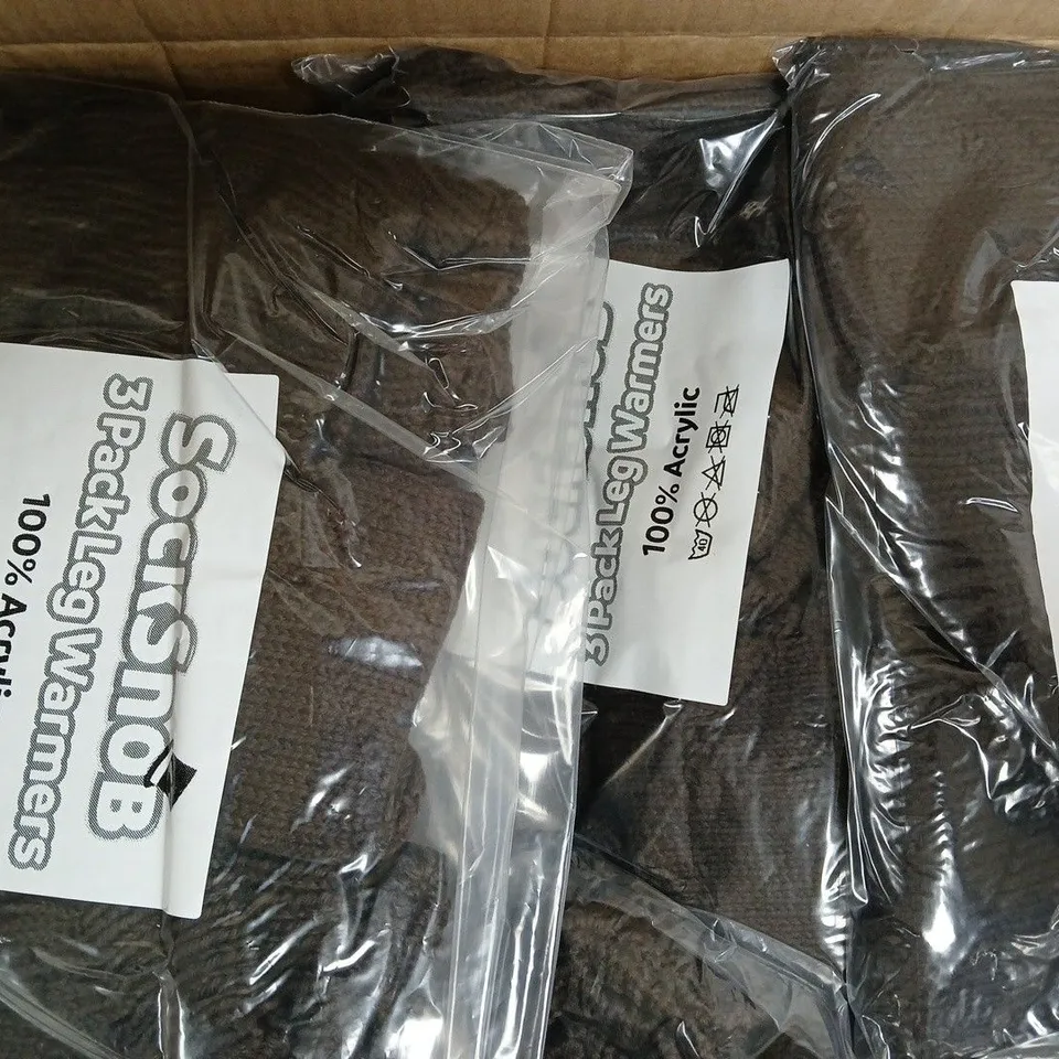 BOX OF APPROXIMATELY 20 BAGS TO INCLUDE 3 PAIRS OF LEG WARMERS IN DARK BROWN - COLLECTION ONLY