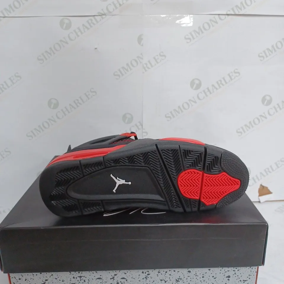AIR JORDAN 4 RETRO IN BLACK & RED - UK 9