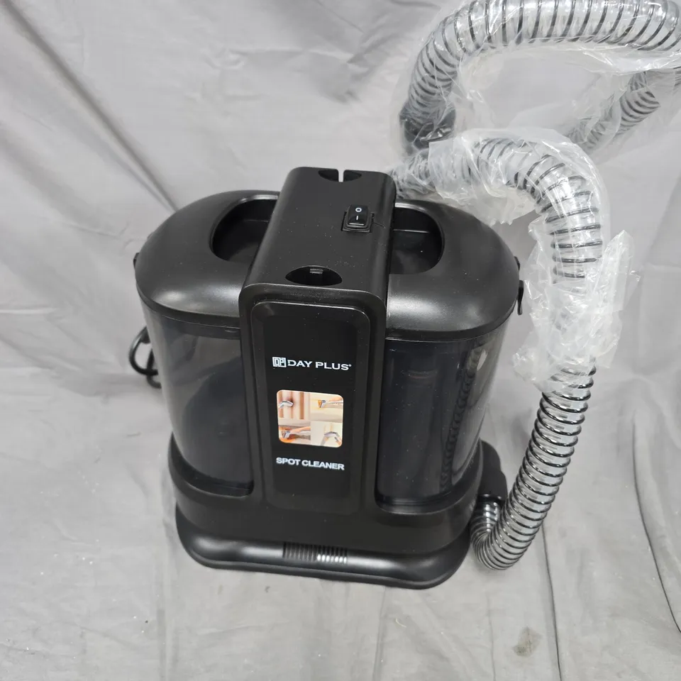 BOXED DAYPLUS SPOT VACUUM CLEANER