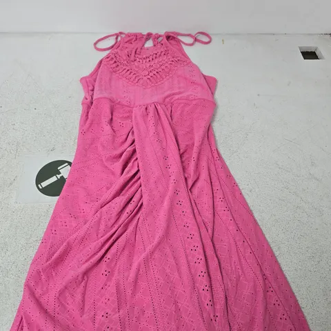 CHICME PINK EYELET HALTERNECK MAXI DRESS – XL