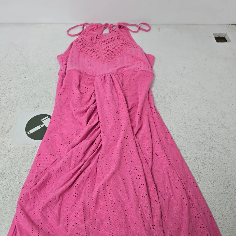CHICME PINK EYELET HALTERNECK MAXI DRESS – XL