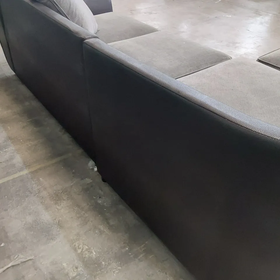 DESIGNER CORNER GROUP BLACK FAUX LEATHER & GREY FABRIC WITH SCATTER CUSHIONS 