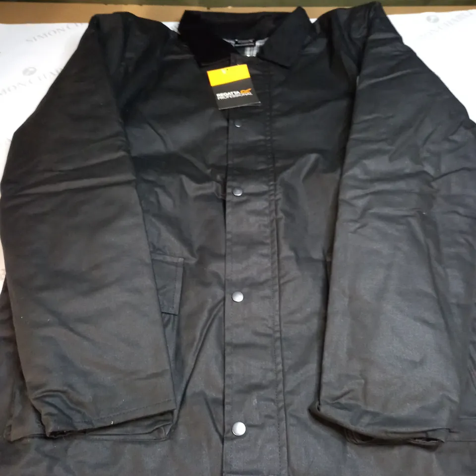 REGATTA PENSFORD WAX JACKET SIZE XL