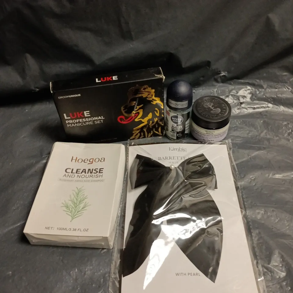 APPROXIMATEY 15 ASSORTED HEALTH AND BEAUTY PRODUCTS TO INCLUDE - NEAL'S YARD MOTHER'S BALM - LUKE PROFESSIONAL MANICURE SET AND NIVEA MEN ROLL ON DEODORANT