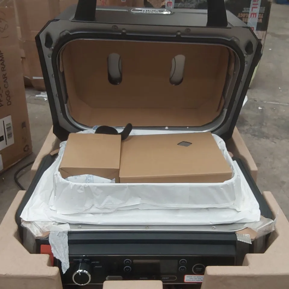 BOXED NINJA WOODFIRE PRO XL ELECTRIC BBQ GRILL & SMOKER 