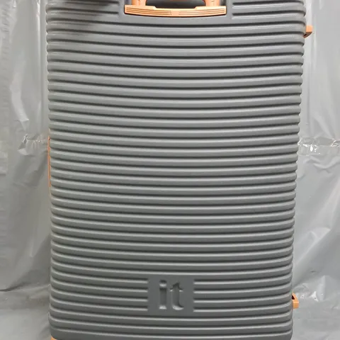 IT LUGGAGE REPLICATING LARGE CHARCOAL EXPANDABLE SUITCASE SET
