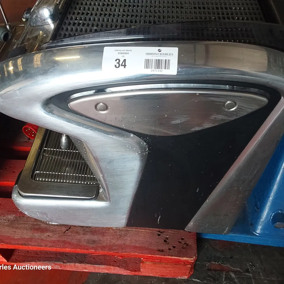 TRADITIONAL FAEMA EMBLEMA COFFEE MACHINE