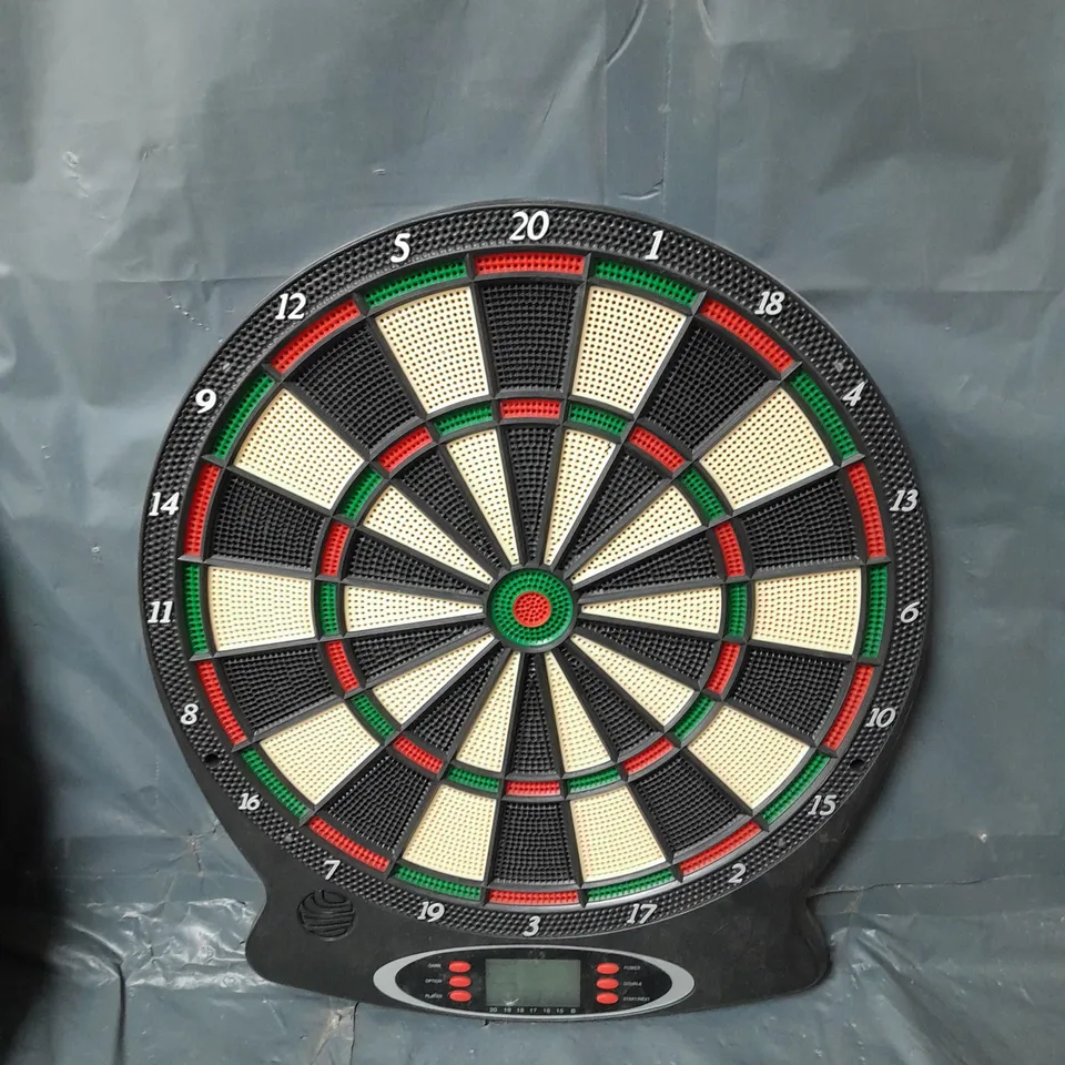 BOXED ELECTRONIC DARTBOARD