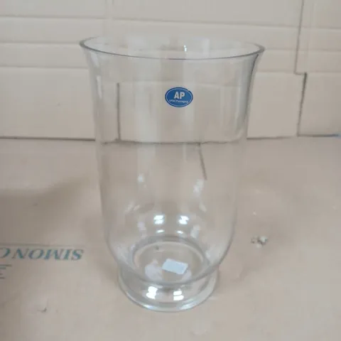 BOXED GLASS VASE - COLLECTION ONLY