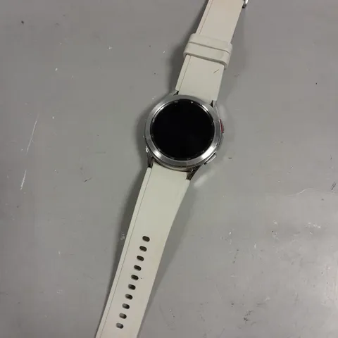 SAMSUNG GALAXY SMARTWATCH - MODEL UNSPECIFIED
