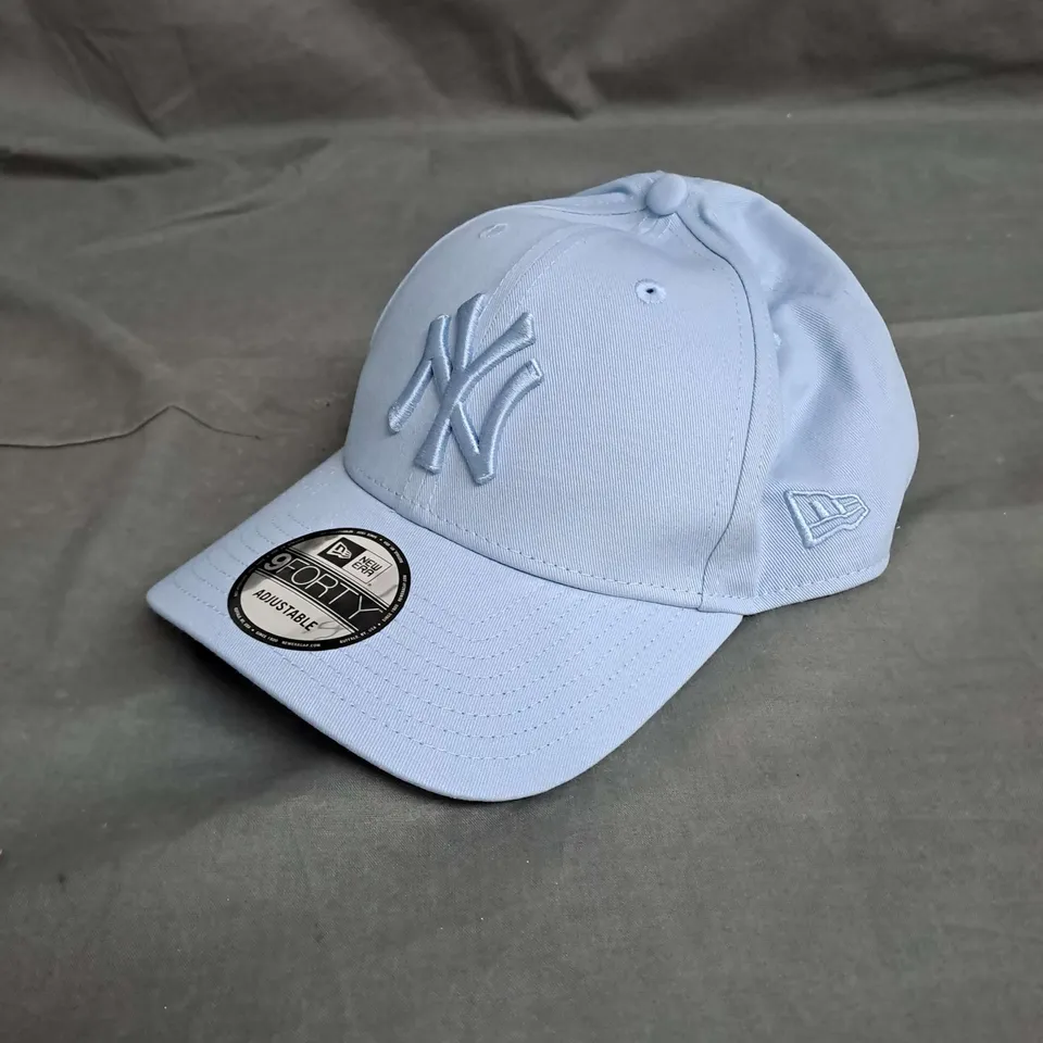 9FORTY TONAL COTTON ADJUSTABLE CAP IN LIGHT BLUE
