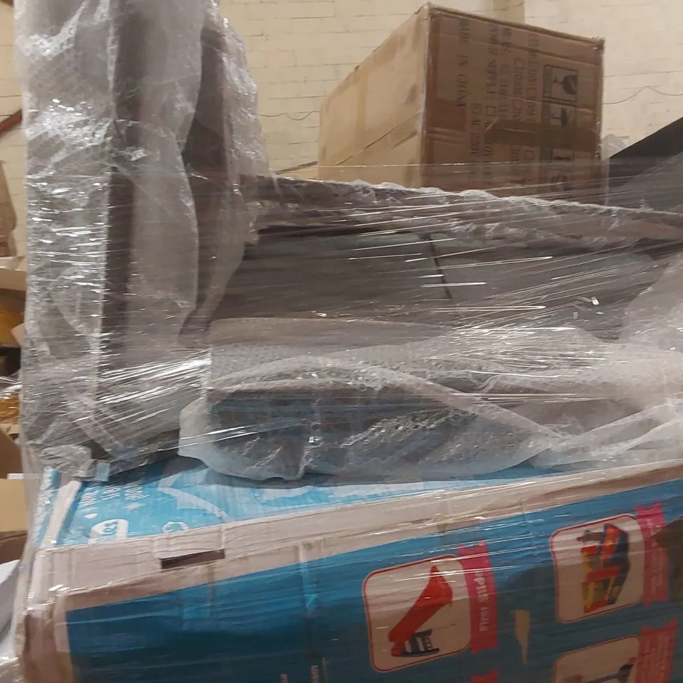 PALLET CONTAINING A LARGE QUANTITY OF ASSORTED PRODUCTS TO INCLUDE: KIDS TOY, CHAIR PARTS, CORDLESS VACUUM ECT