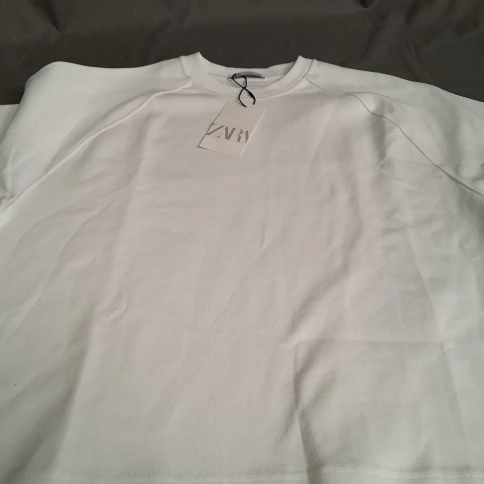 ZARA WHITE SHORT SLEEVE JUMPER - EUR SMALL