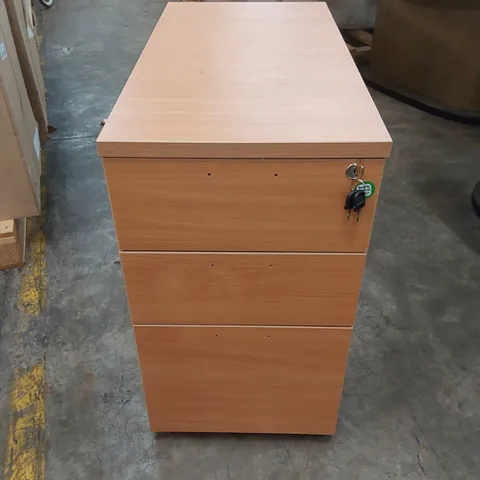 LARGE STATIC 3-DRAWER FILING CABINET 