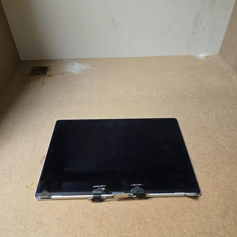 APPLE MAC BOOK SCREEN ONLY