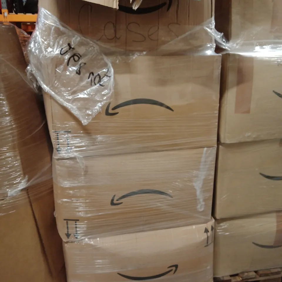 PALLET CONTAINING A LARGE QUANTITY OF PHONE CASES,PHONE SCREEN PROTECTORS