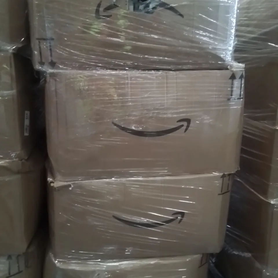 PALLET TO CONTAIN A LARGE QUANTITY OF PHONE CASES AND SCREEN PROTECTORS