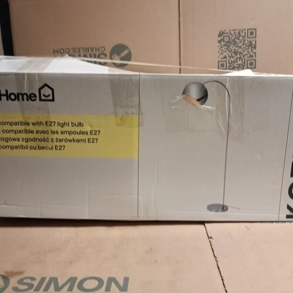 BOXED GOODHOME KOTENAY FLOOR LAMP