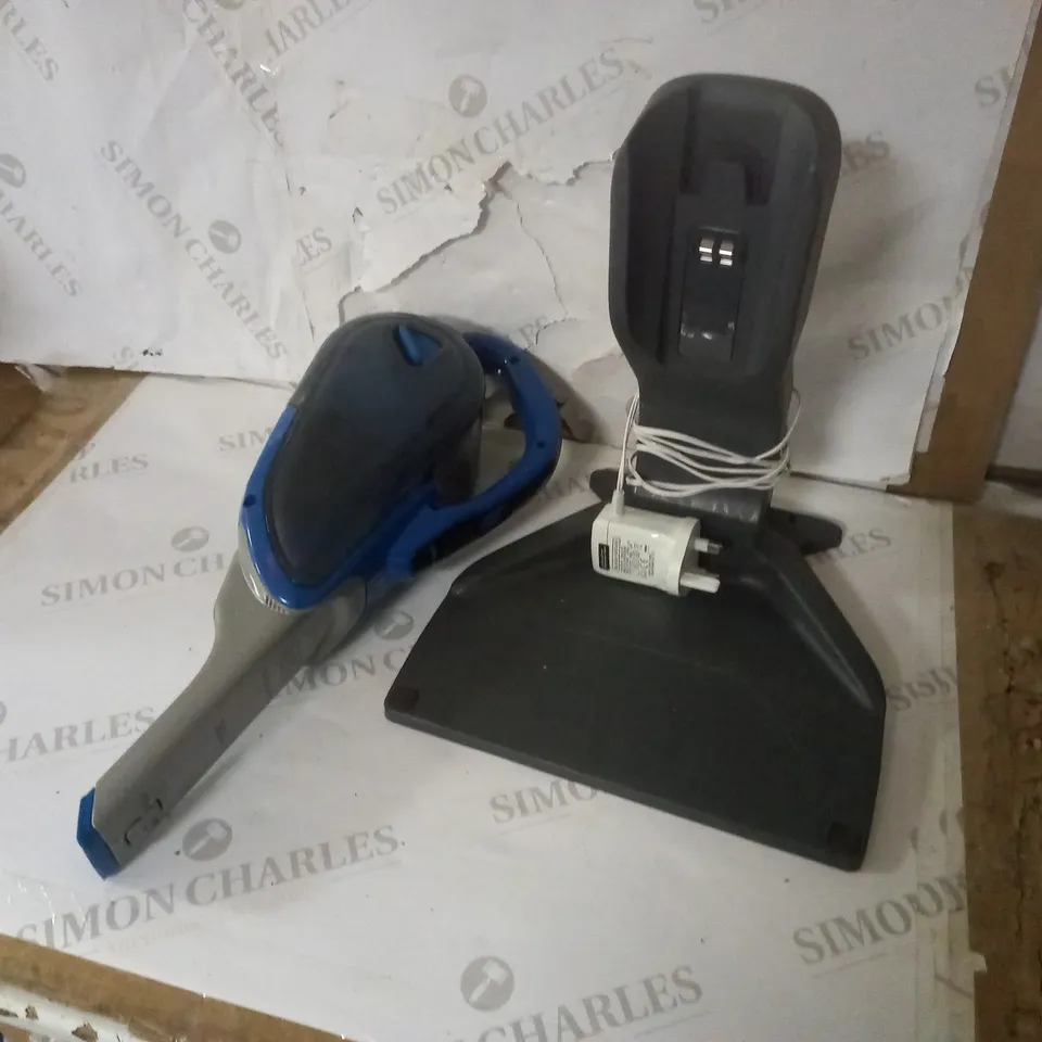 BLACK+DECKER 2 IN 1 CORDLESS VAC
